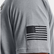 Load image into Gallery viewer, Under Armour New Freedom Flag T-Shirt (Grey/Black)